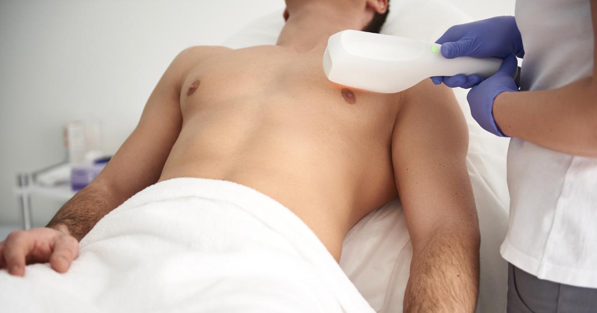 woman blonde hair and red lipstick